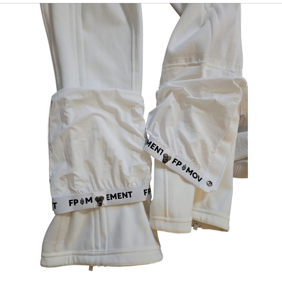 NWT Free People FP Movement Off White Ski Flare Snowpants sz S - Picture 12 of 15